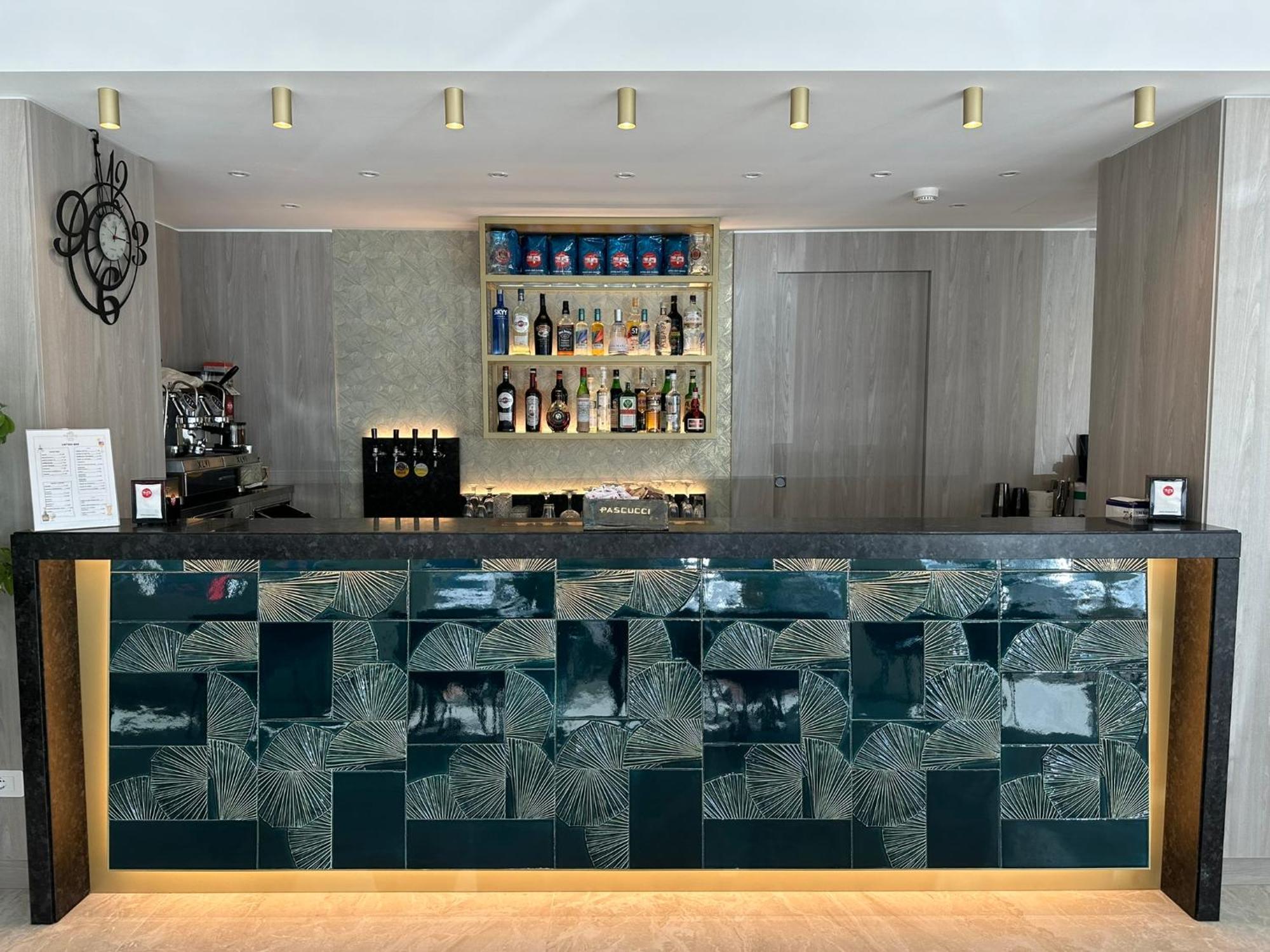Hotel Tropic - Fronte Mare Ριτσιόνε Εξωτερικό φωτογραφία